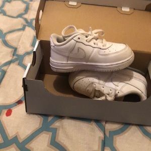 Kids sneakers